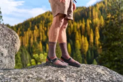 Crew Performance Split-Toe Socks (Dusty Plum)